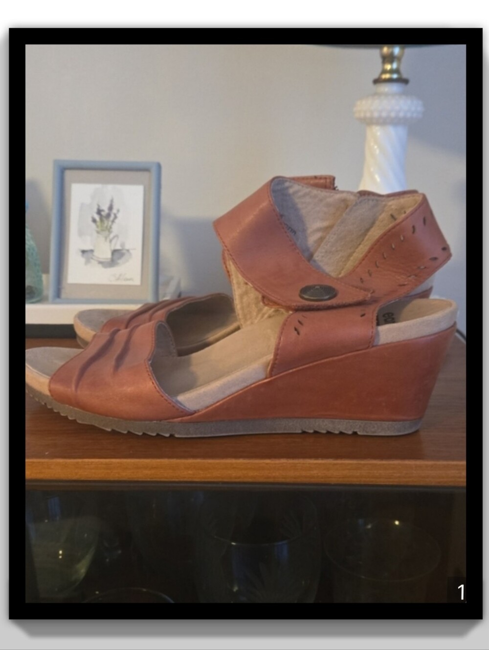 Earth Women's  Leather Wedge Sandals with Ankle Strap Size 10